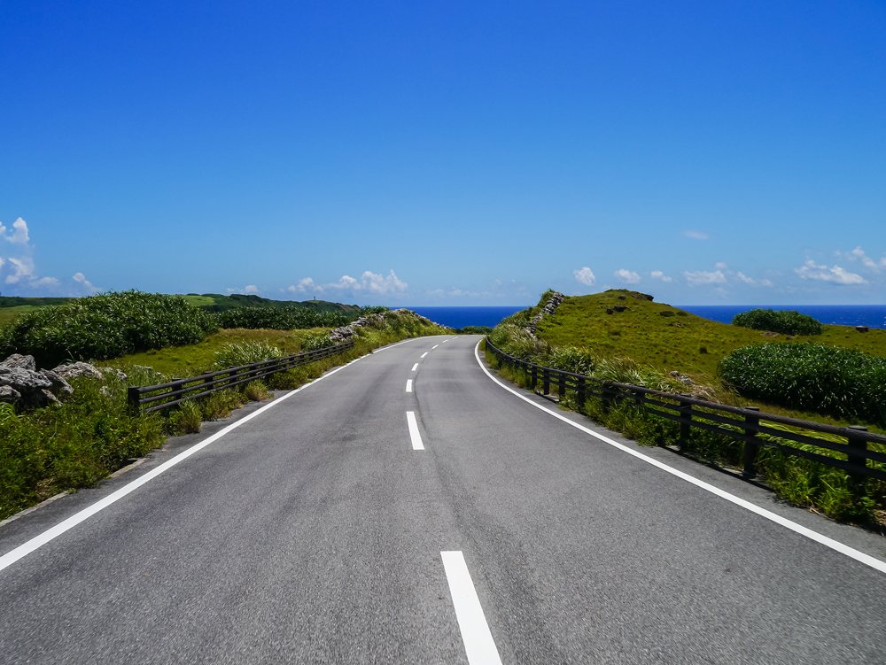 アヤミハビル館